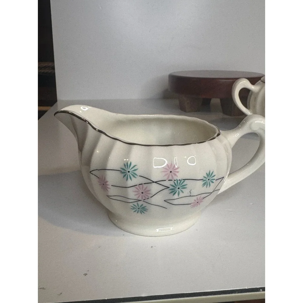 Vintage Atomic Starburst Creamer Sugar Set MCM Pink Blue‎ Floral Gold Trim
